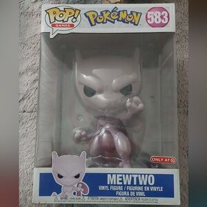 Funko Pokémon Mewtwo Vinyl Figure